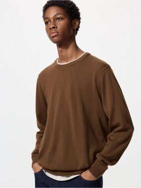 Merino Sweater SZ Medium